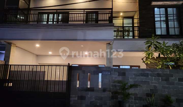 Cheap Sale Taman Palem Lestari House Size 12x15 Fully Furnished Strategic Location