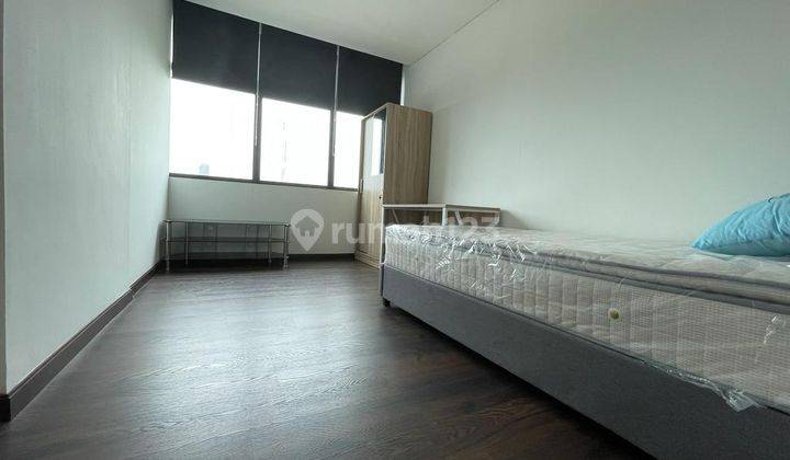 Apartement Comfortable, Clean, Strategic Unit Veranda Residence Disewakan 3 Bedroom Full Furnished  2