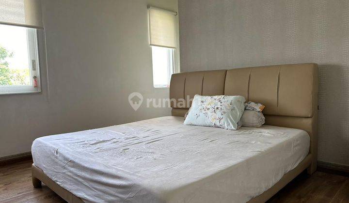 Dijual Rumah Mewah Venice Uk 14x18 Hoek Furnished 2,5LT Cluster Mediterania Boulevard Pik  2