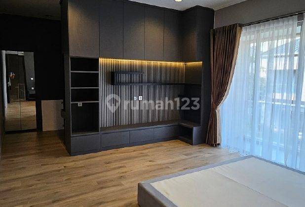 Dijual Murah Rumah Golf Island Pik Uk 10x15 Furnish Interior Mewah Harga 6M  1