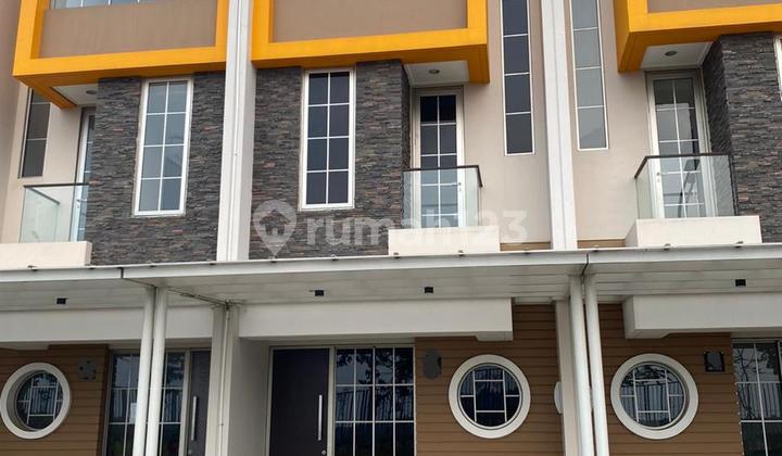 FOR SALE FAST 4.5X10 HOUSE EMPTY 3 FLOORS PIK 2 PRICE 1.85B