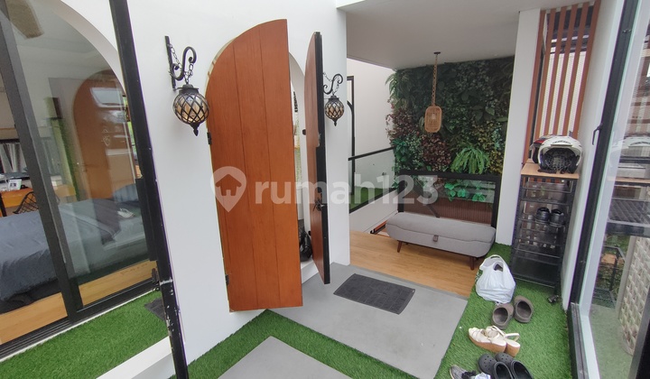 Beautiful Fully Furnished Villa at Dago Pakar Resort Beautiful Fully Furnished Villa at Dago Pakar Resort