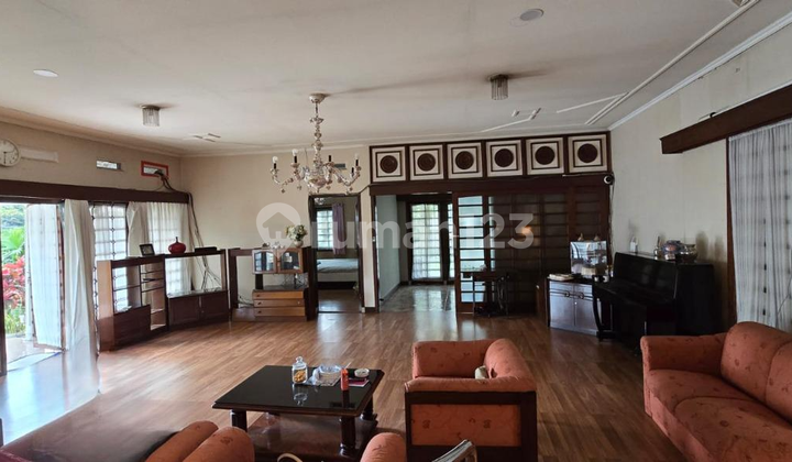 Rumah Lux Asri di Bandung Utara Komplek Setrasari Indah