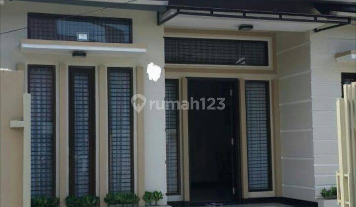 Rumah Minimalis Asri di Komplek Batununggal 1