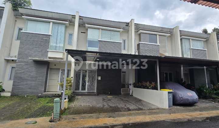 Nice 2-Story House in Setraduta, North Bandung