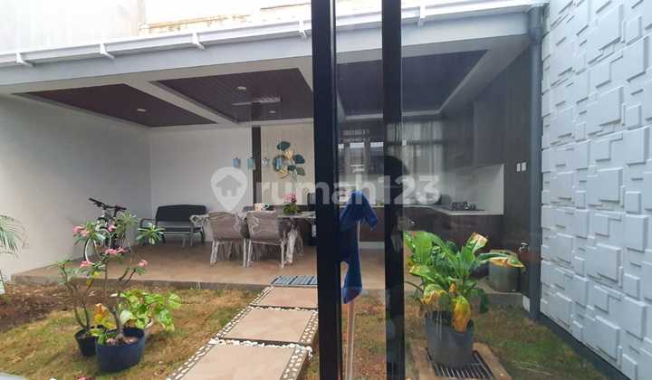 Rumah Minimalis Modern di Tatar Lokacitra Kota Baru Parahyangan Rumah Minimalis Modern di Tatar Lokacitra Kota Baru Parahyangan