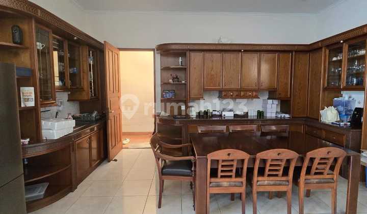Disewakan Rumah Bagus di Setrasari, Bandung Utara 2