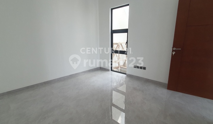 New 2-Story House in Setra Duta Bandung 2