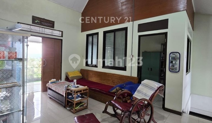 Rumah Minimalis Asri di Jl Gumil Sariwangi Bandung Rumah Minimalis Asri di Jl Gumil Sariwangi Bandung