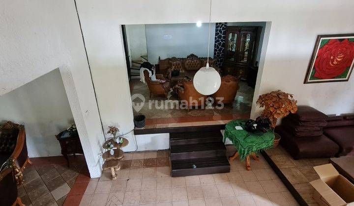 Villa Bagus Full Furnished di Lembang Villa Istana Bunga 2