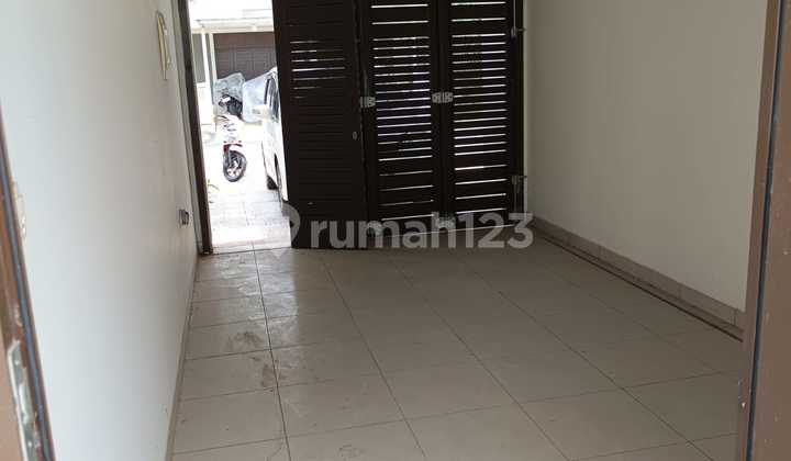 Rumah di Summarecon Cluster Btari, Bandung 2