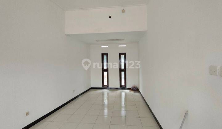 Disewa ruko 2 lt mainroad burangrang 3