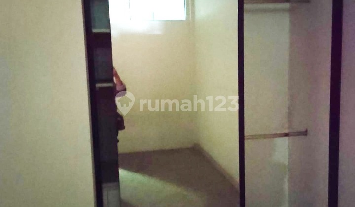 Dijual ruko 2.5 lt lokasi perdagangan mainroad ciateul 