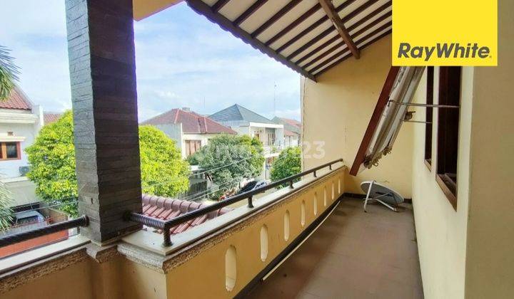 Rumah terawat 2 lantai dalam cluster elite batununggal 1