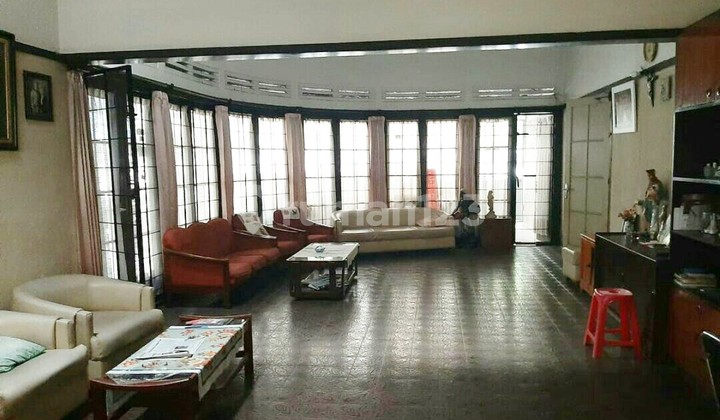 Rumah Tua Hanya Dihitung Tanah Sayap Riau