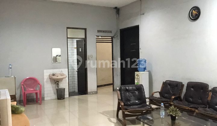 Warehouse in the Kopo area can fit a 20" container, selling price below bank appraisal value. Warehouse in the Kopo area can fit a 20" container, selling price below bank appraisal value.