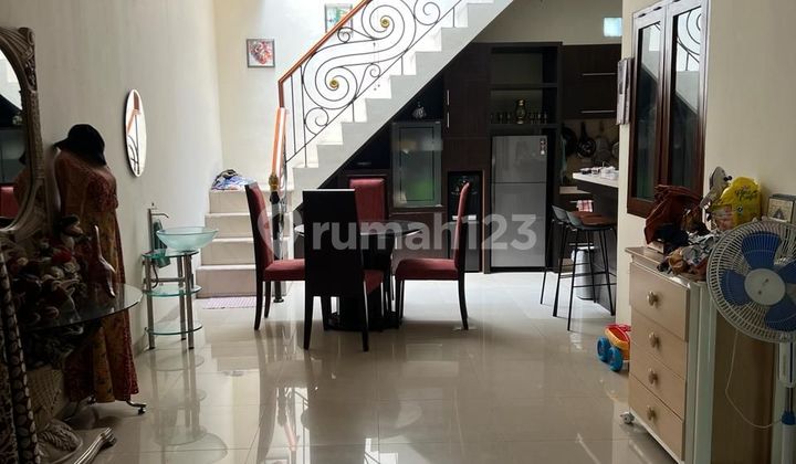 Rumah Cantik 1 1/4 LT Cluster Favorit di Batununggal