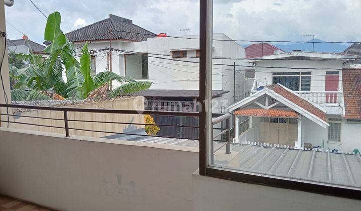 Rumah 2 lantai luas daerah batik sukaluyu 1