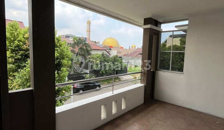 Rumah Lux Asri 2 Lantai Di Komplek Batununggal 2