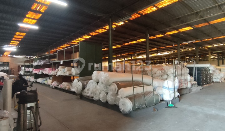 Gudang Siap Huni di Mainroad Kopo Katapang