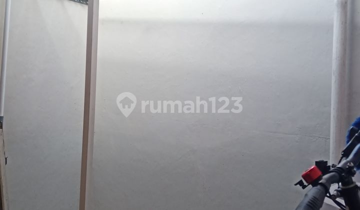 For Sale As-Is House on Jalan Sayap Logam 2