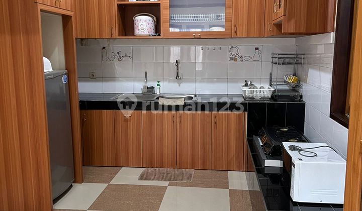 Rumah Terawat Daerah Dago Dgn Furnish Dan Taman Di Blk 2