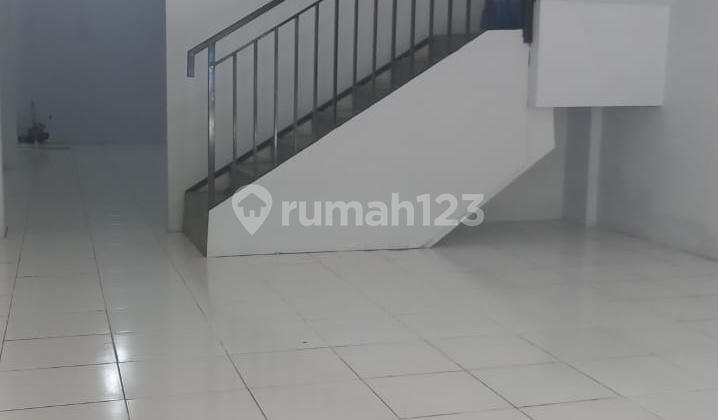 Ruko disewakan  2