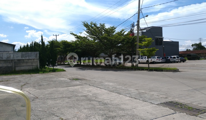 Ruko di Taman Kopo Katapang, Bandung Butuh Renovasi 4
