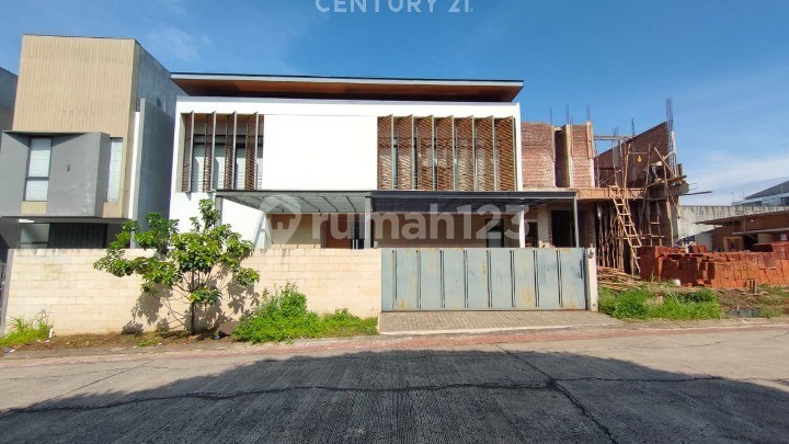 Rumah Lux Ada Kola Renang di Setra Duta Bandung Rumah Lux Ada Kola Renang di Setra Duta Bandung