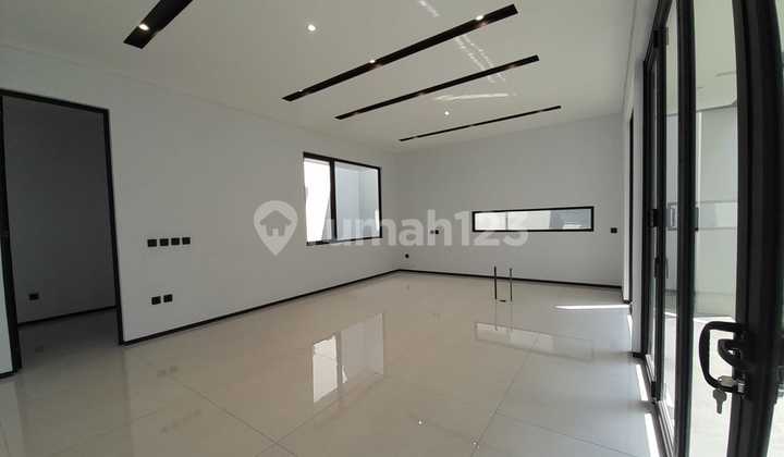 Luxurious Setraduta House 2