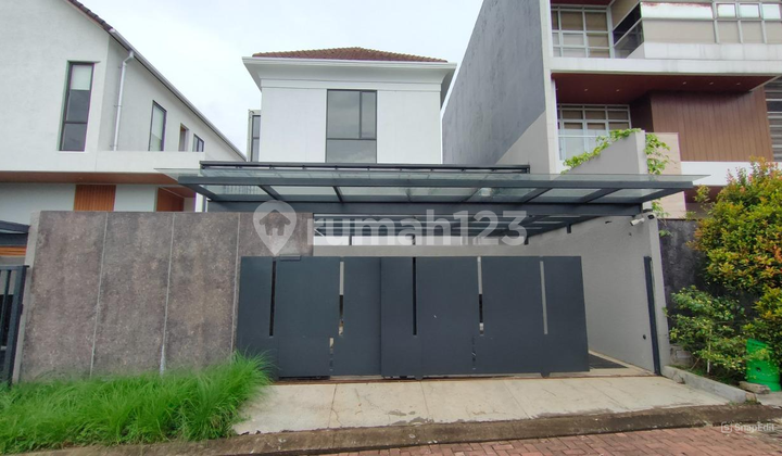 Rumah Baru di Bandung Utara Komplek Setaduta