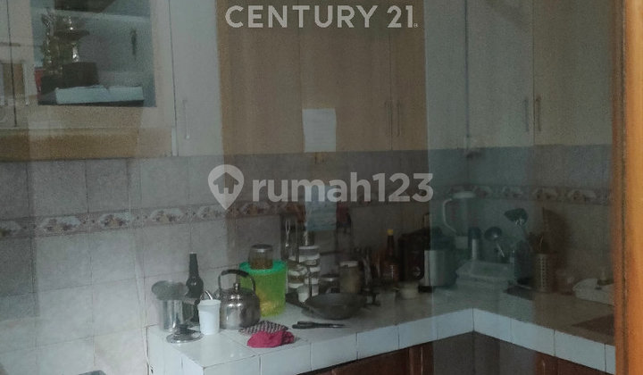 Well-Maintained 1-Story House in a Strategic Location at Batununggal Cluster 2