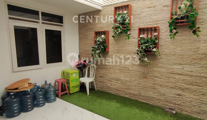 1-Story Ready-to-Occupy House, Front Cluster in Batununggal 2