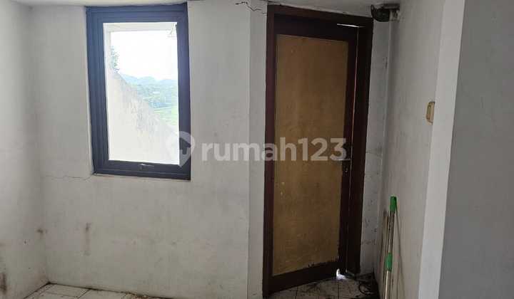 Rumah Kota Baru Parahyangan /M 2