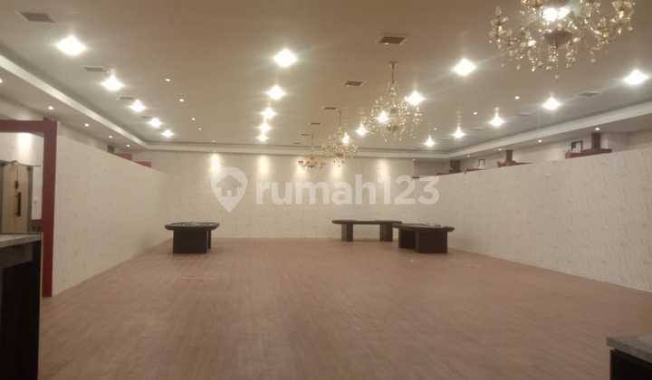 Gedung Serbaguna Cocok untuk Tempat Usaha Gedung Serbaguna Cocok untuk Tempat Usaha