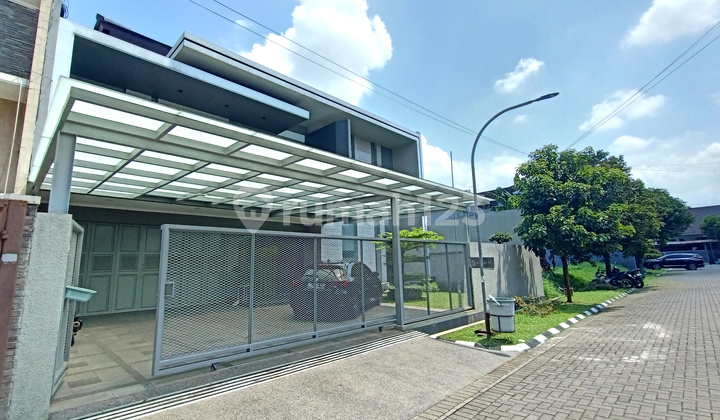 Rumah Bagus Semi Furnished Buah Batu, Bandung 1