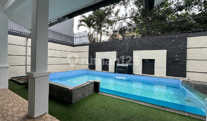 Dijual Rumah Terbaik Terfavorit Ada Kolam Renang Di Batununggal