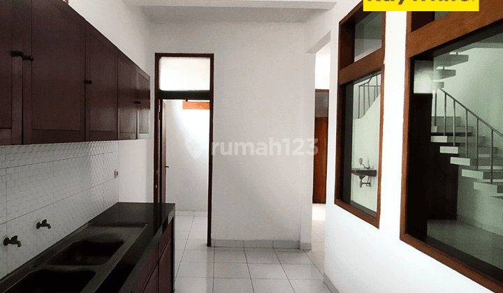 Disewakan Ruang Kantor / Gudang di Ters. Ibrahim Adjie Kiara Condong Bandung 9