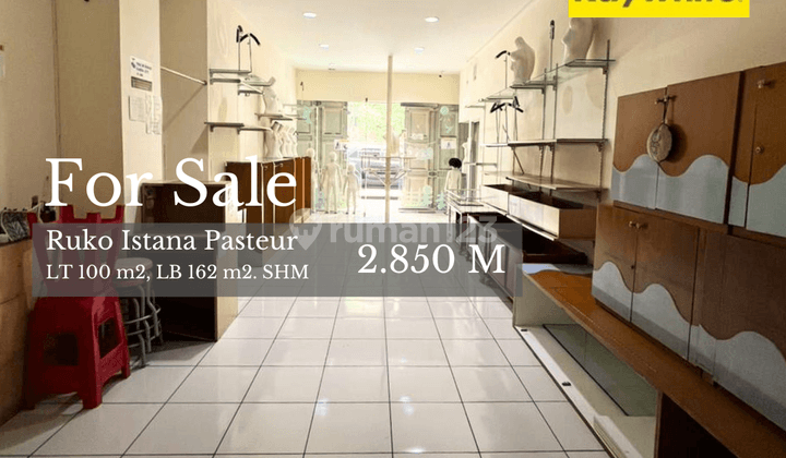 Ruko Istana Pasteur Regency Area Usaha Fasilitas Kolam Renang 1