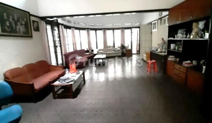 Rumah Antik Strategis Mainroad Cocok Kost di Sayap Riau Bandung 1