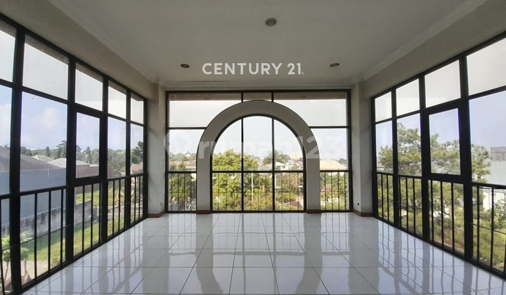 Rumah Kantor Strategis Main Road Setra Duta Bandung