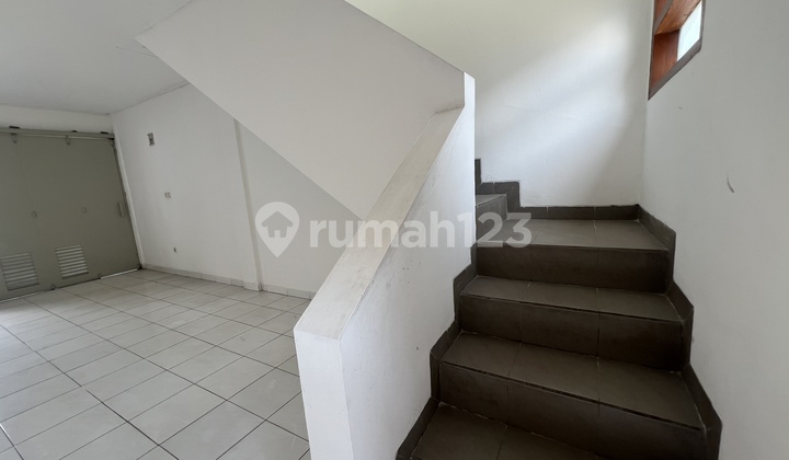 New Ready-to-Use Commercial Building (Ruko) in Derwati Mas, Rancasari, Bandung, Summarecon. 2