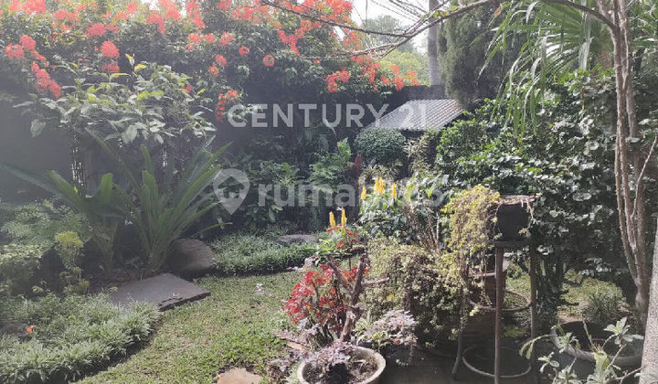 Price Drop... Well-Maintained, Ready-to-Live-in Batununggal Indah House 2
