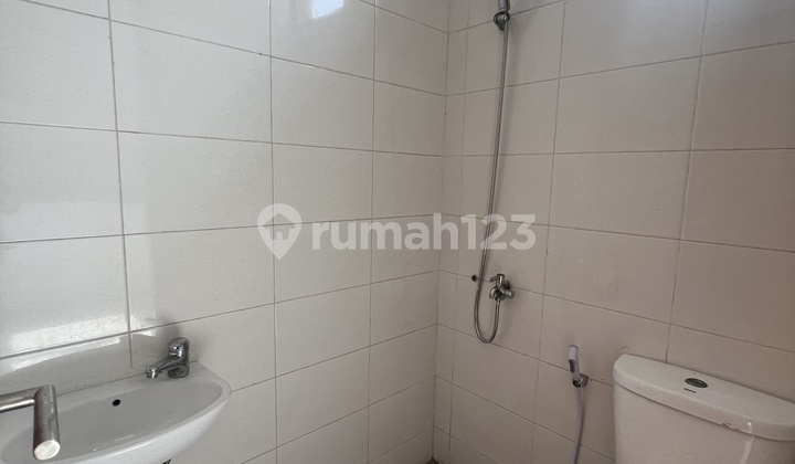 Ruko Puri Dago di Jalan Terusan Jakarta Antapani Bandung