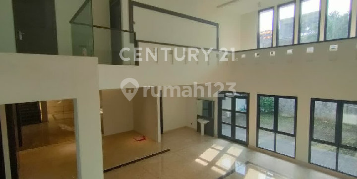 Luxury Elite Ready-to-Occupy Residence in Batununggal, Bandung Luxury Elite Ready-to-Occupy Residence in Batununggal, Bandung