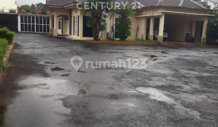 Former Renowned Sarong Factory in Pekalongan, Central Java, Ready for Use