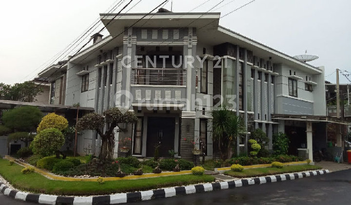 Rumah Kawasan Elite Padmae Langka Akses Tol Mall Bisnis