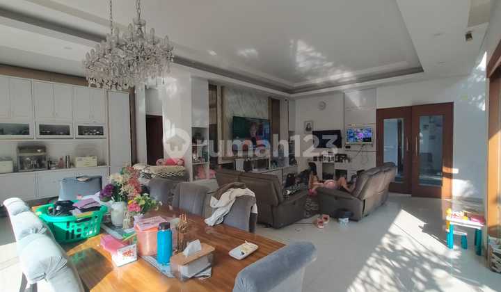 Rumah Lux di Main Road Srimahi Bandung