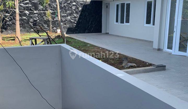 Dijual Rumah di Setrasari Bandung Utara 3 Lantai Nego Abis! 2