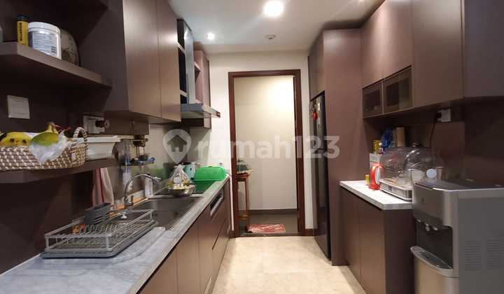 Hegarmanah Residence Lux Furnished Strategic Apartment in Bandung 2